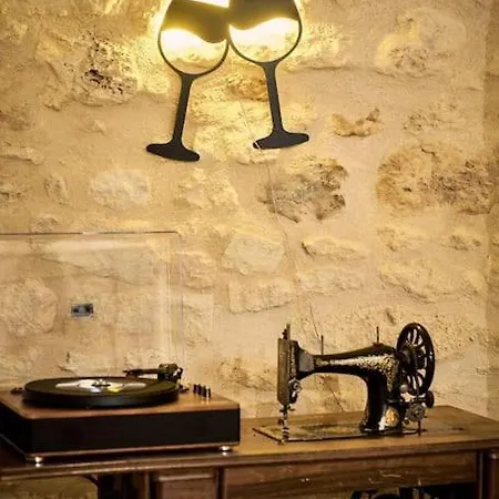 Au Coeur Des Vignes Apartament Montagne (Gironde)