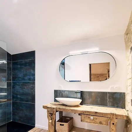 Au Coeur Des Vignes Apartament *