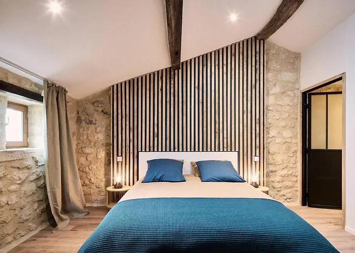 Au Coeur Des Vignes *